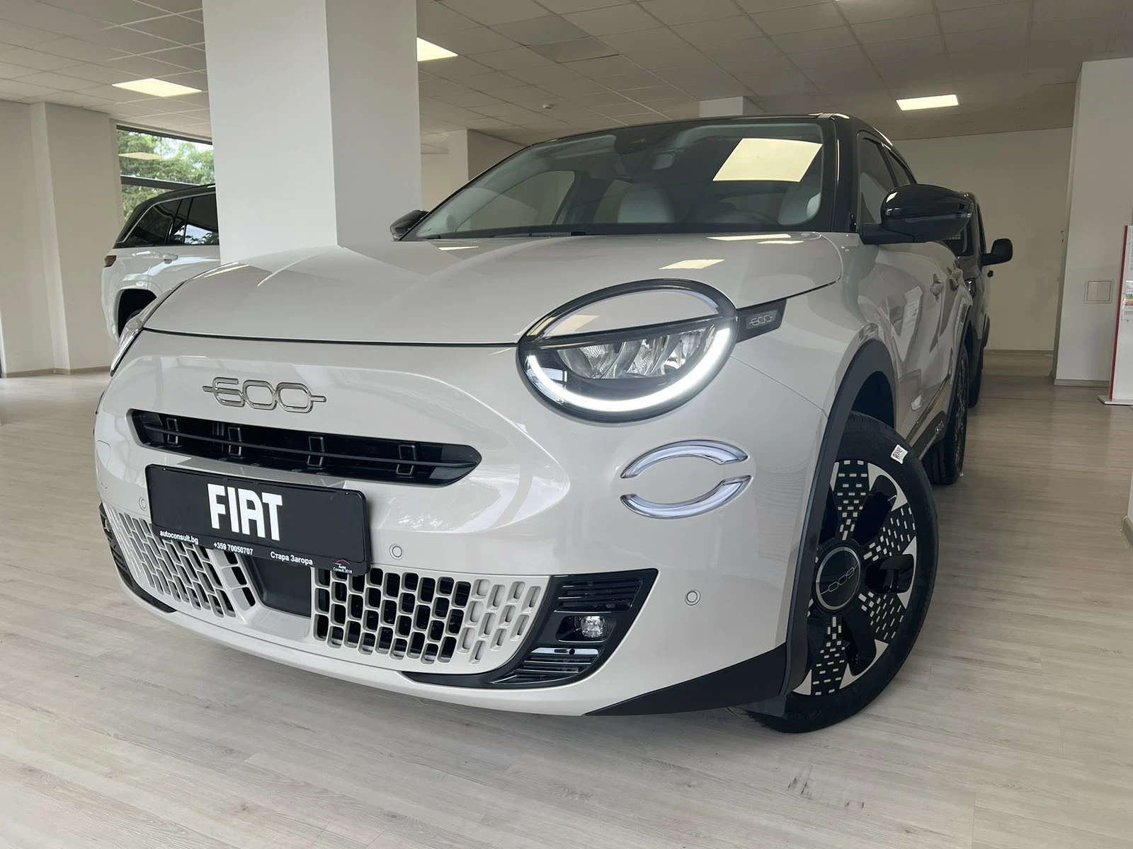 Fiat 600 MHEV La Prima 145hp, снимка 1