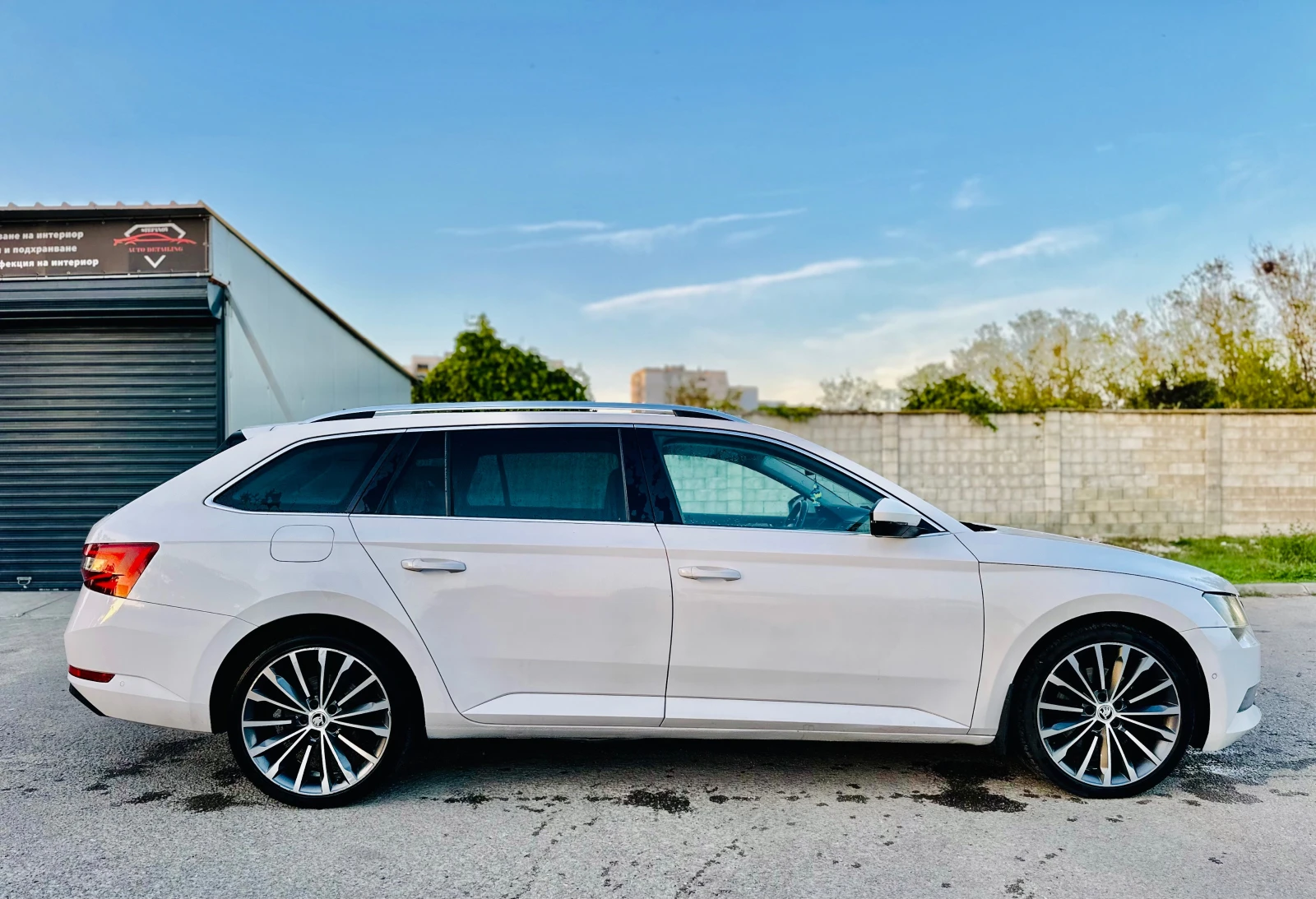 Skoda Superb 2.0TDI ТОП  - изображение 5