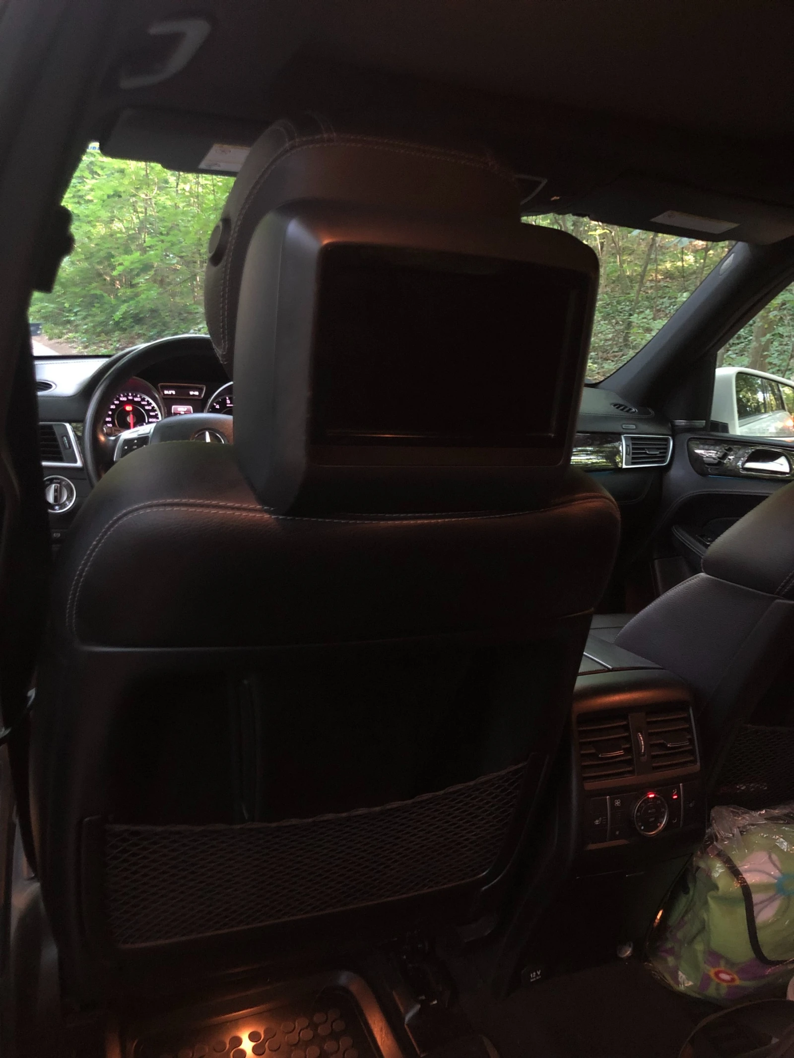 Mercedes-Benz ML 550 AMG  DISTRONIC/LEATHER/TV/LANE-BLINDSPOT/PANORAMA | Mobile.bg � ����������� 11