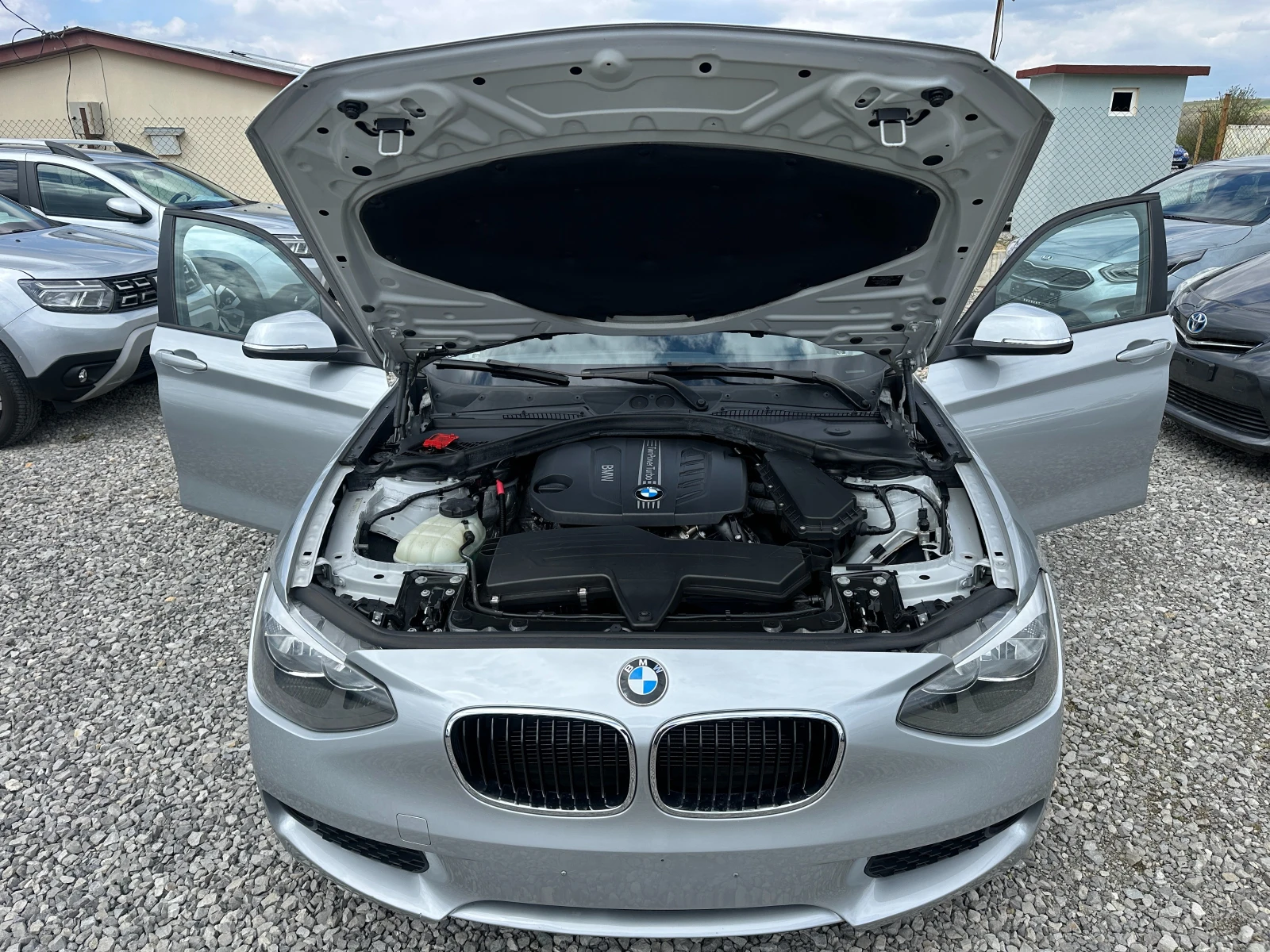 BMW 116 2.0d Unique | Mobile.bg   11