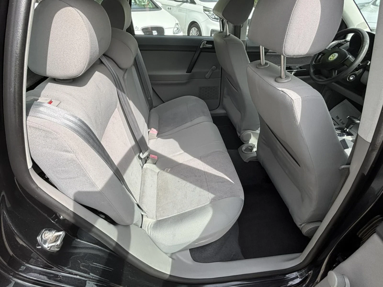 VW Polo 1.4 - изображение 8