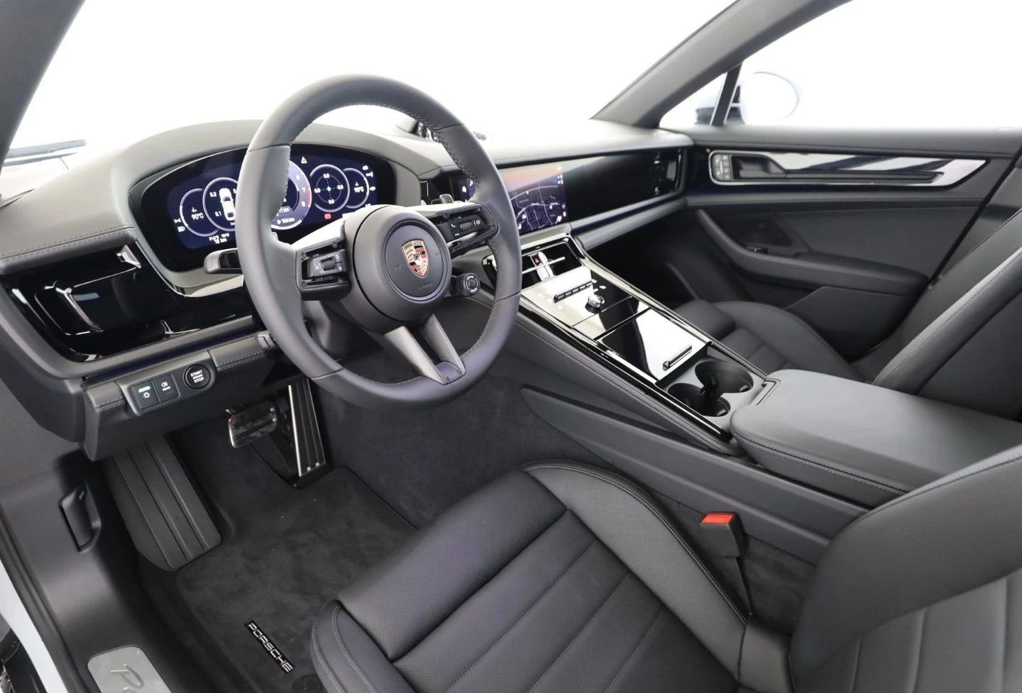 Porsche Panamera 4S E-HYBRID/FACELIFT/CARBON/BOSE/PANO/MATRIX/360/ - изображение 8