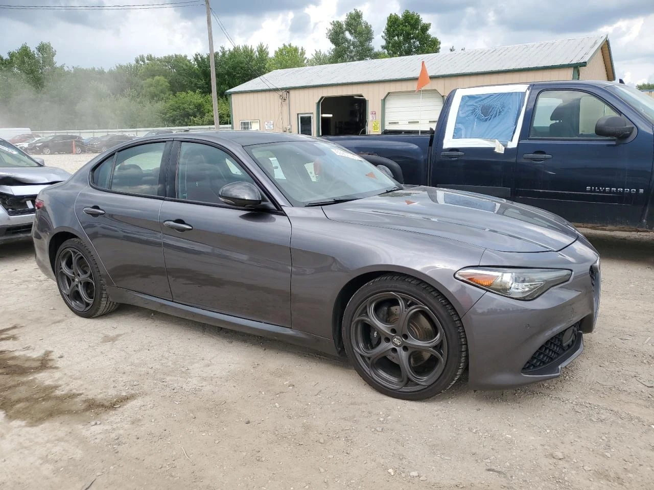 Alfa Romeo Giulia TI/4X4/КЛИП НА МОТОРА/ПЪЛНА СЕРВИЗНА ИСТОРИЯ - изображение 3
