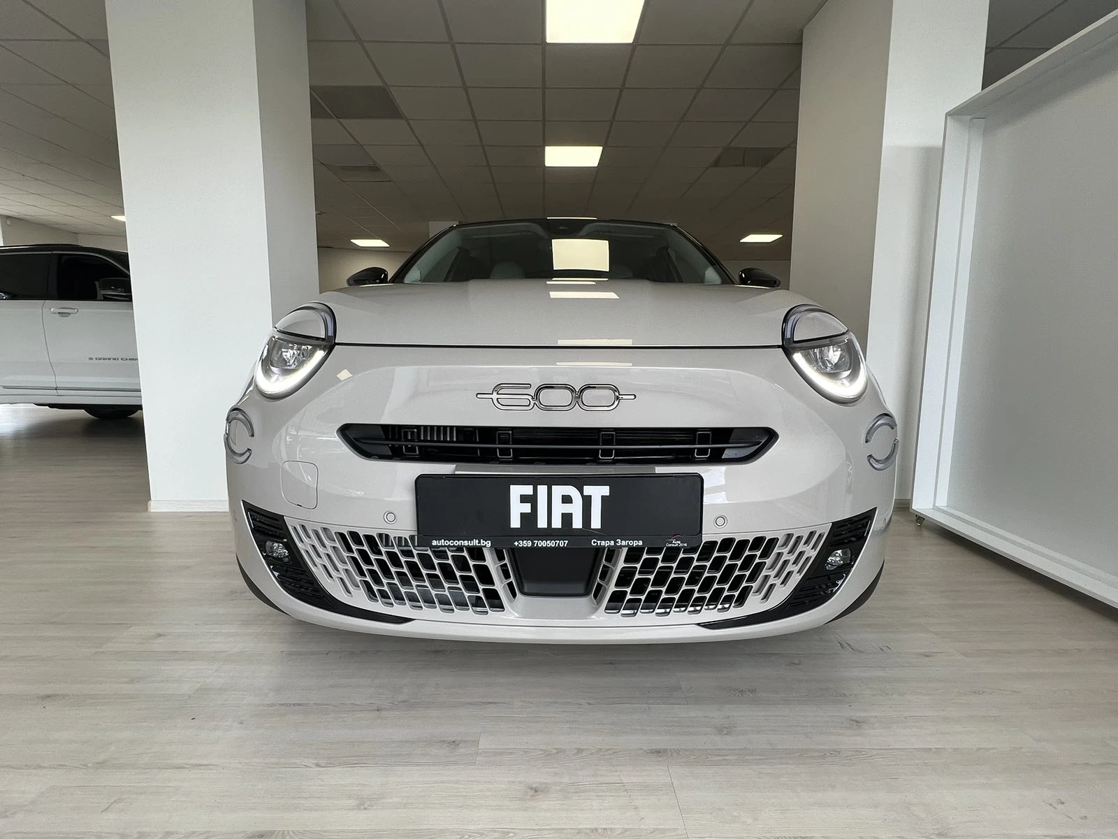Fiat 600 MHEV La Prima 145hp - изображение 2