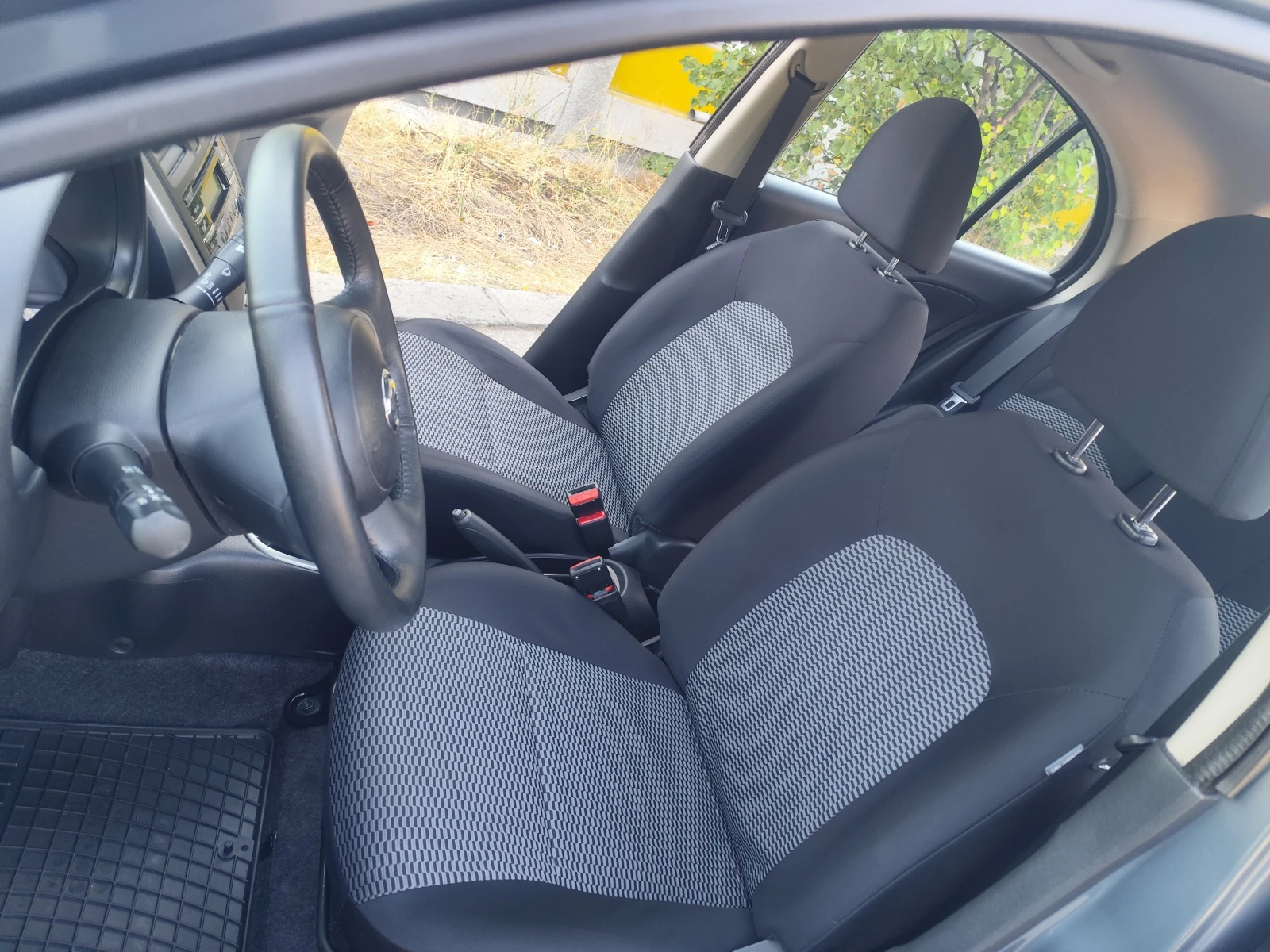 Nissan Micra 1.2i K13-Facelift 98000km - изображение 10