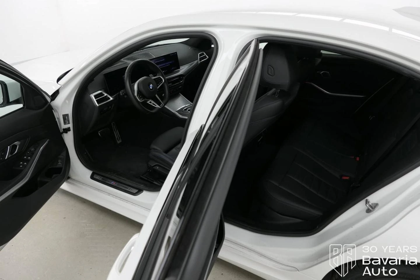 BMW 330 i xDrive M Sport Paket Sportautomatic - изображение 5