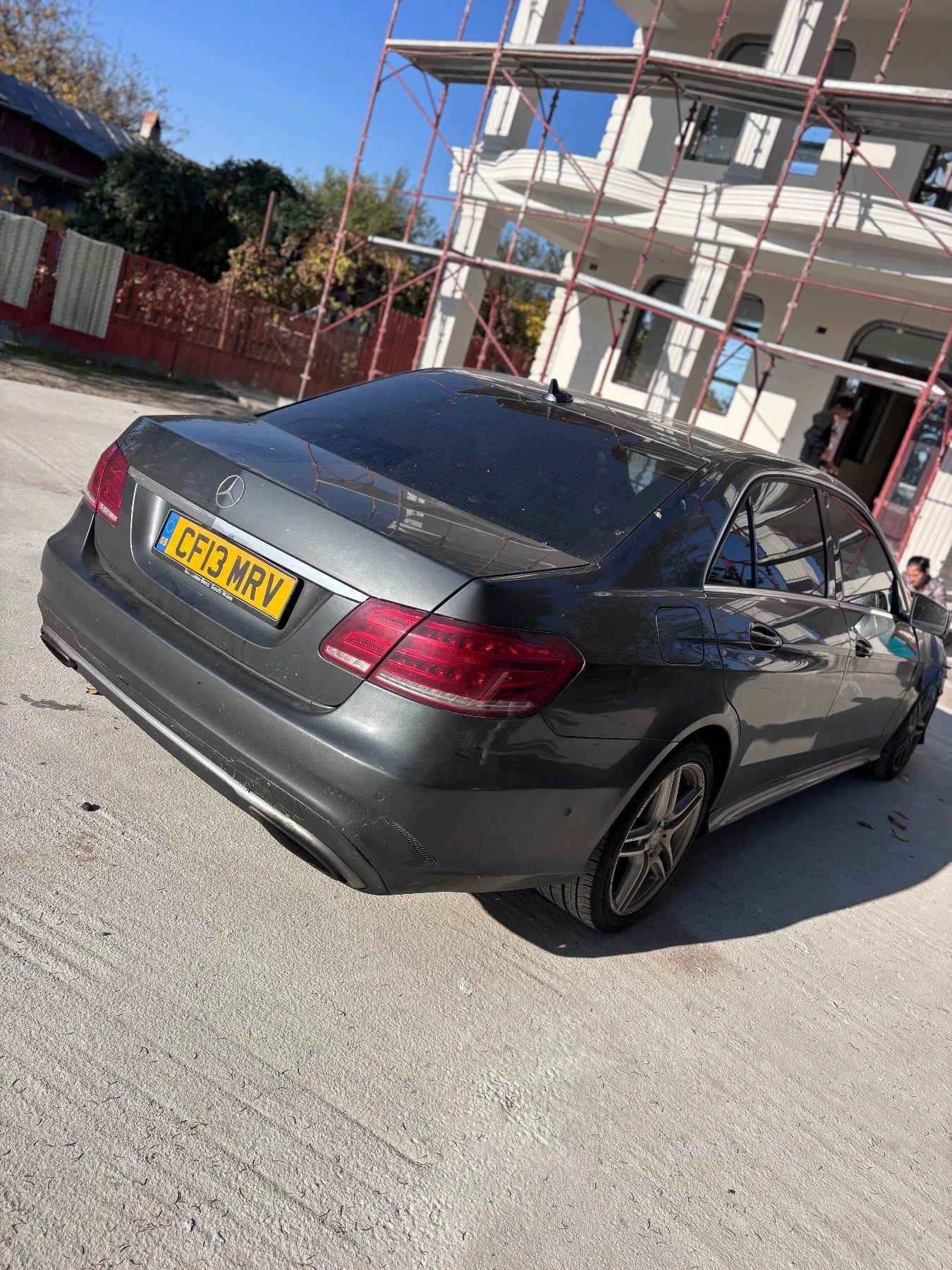 Mercedes-Benz E 250 2.2CDI - изображение 9