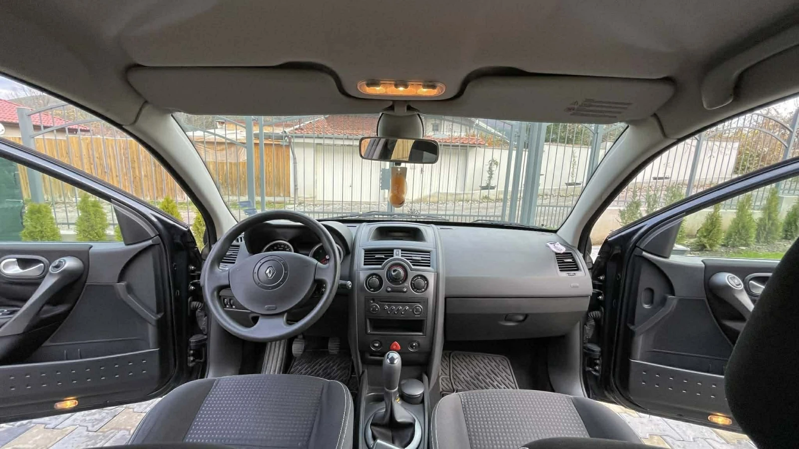 Renault Megane  II 1.6i 16V | Mobile.bg � ����������� 3