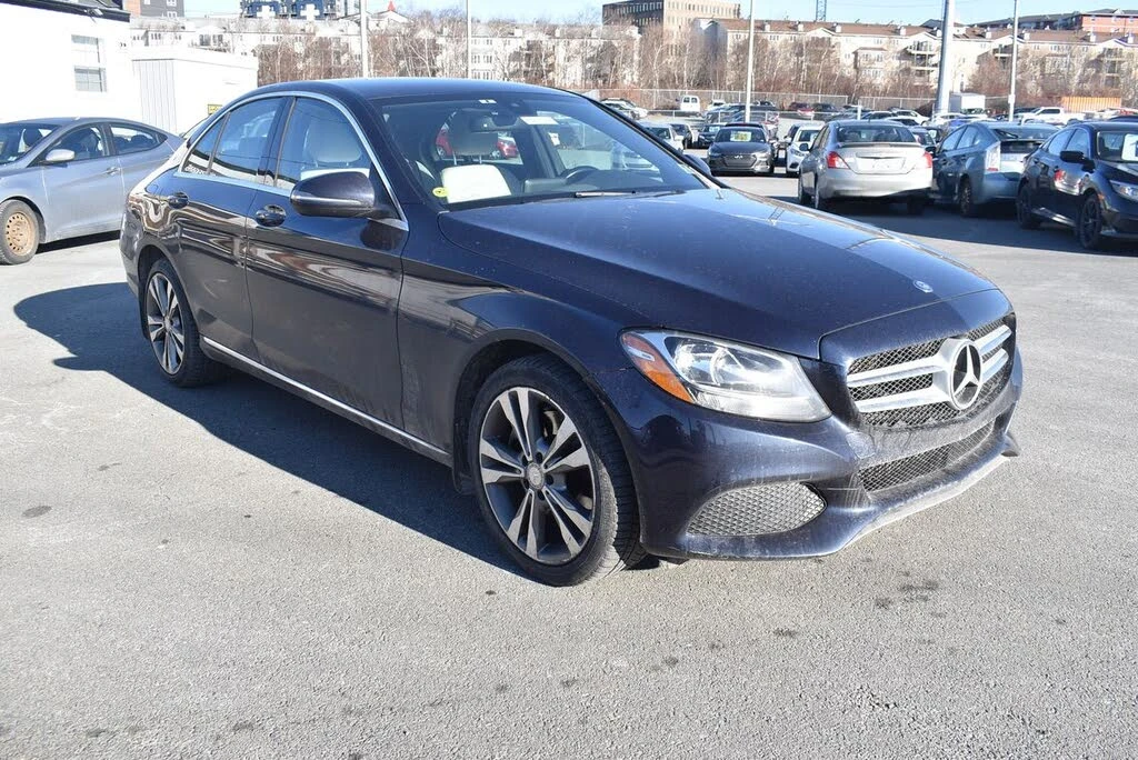 Mercedes-Benz C 300 4MATIC - изображение 2