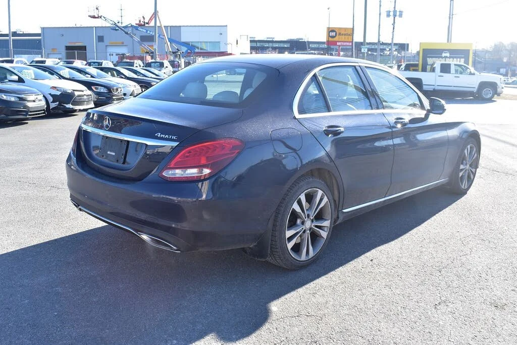 Mercedes-Benz C 300 4MATIC - изображение 3