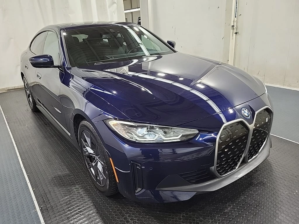 BMW i4 * eDrive35 * CARFAX * ���� �� �� | Mobile.bg � ����������� 3