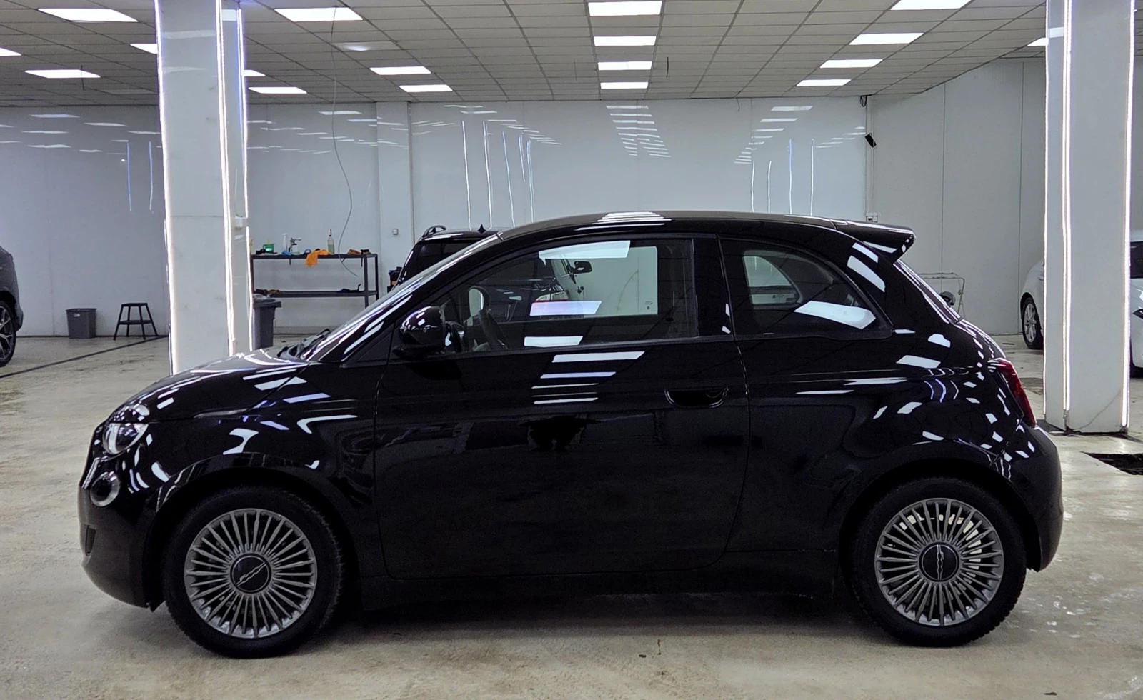 Fiat 500 e42KWh/icon/Navi/Camera - изображение 6