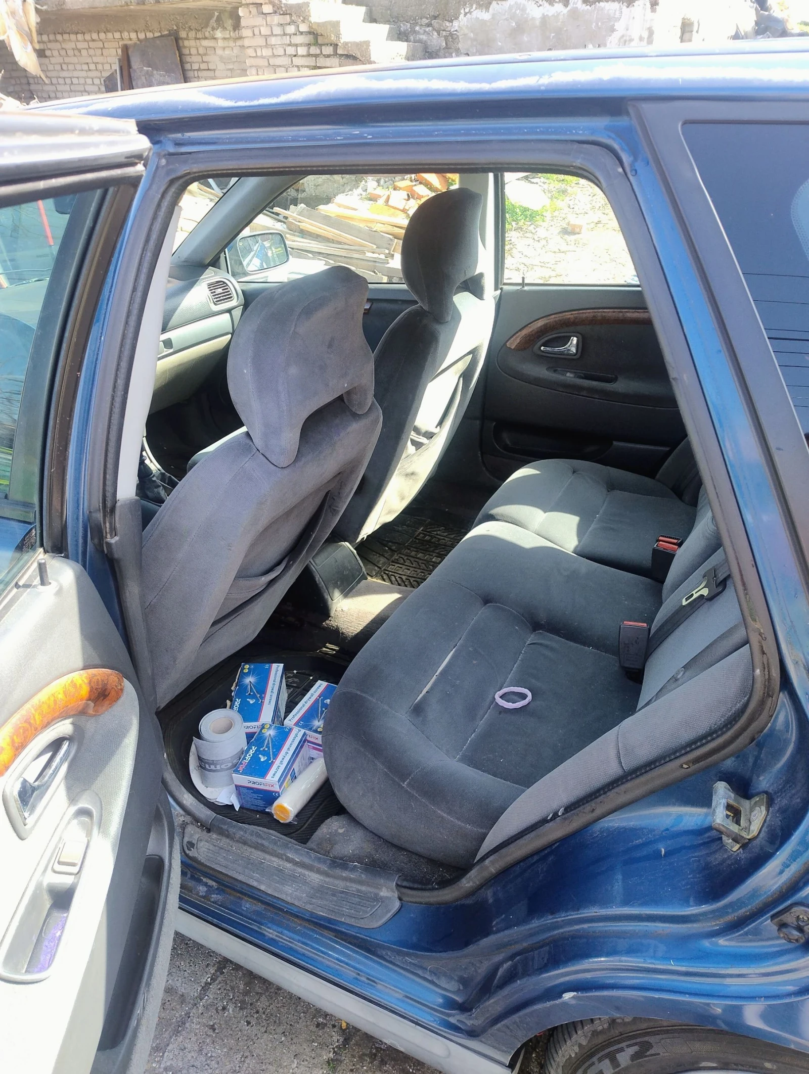 Volvo V40 2.0, снимка 7 - Автомобили и джипове - 53776290