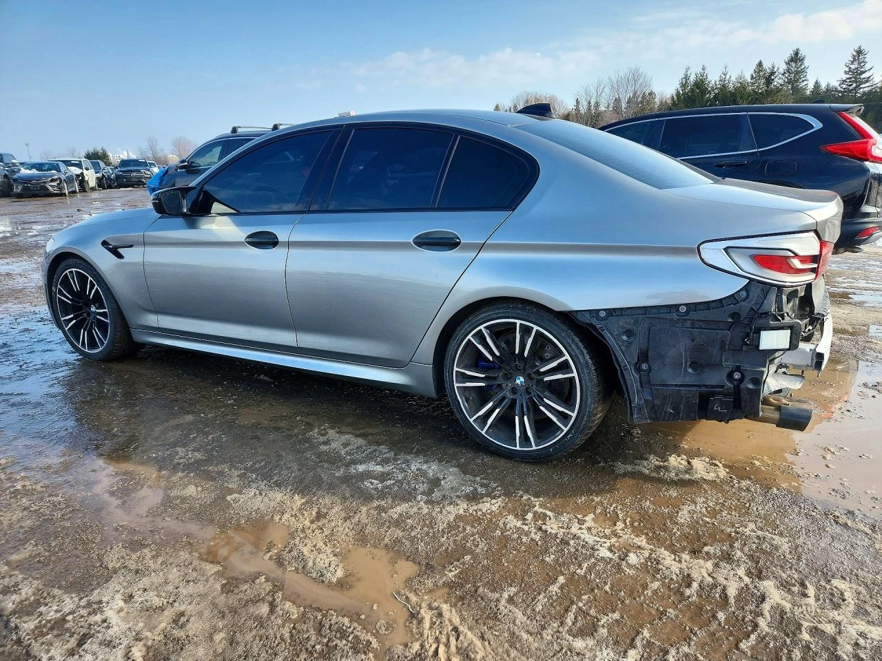 BMW M5 4.4l Base, снимка 2 - Автомобили и джипове - 53851285