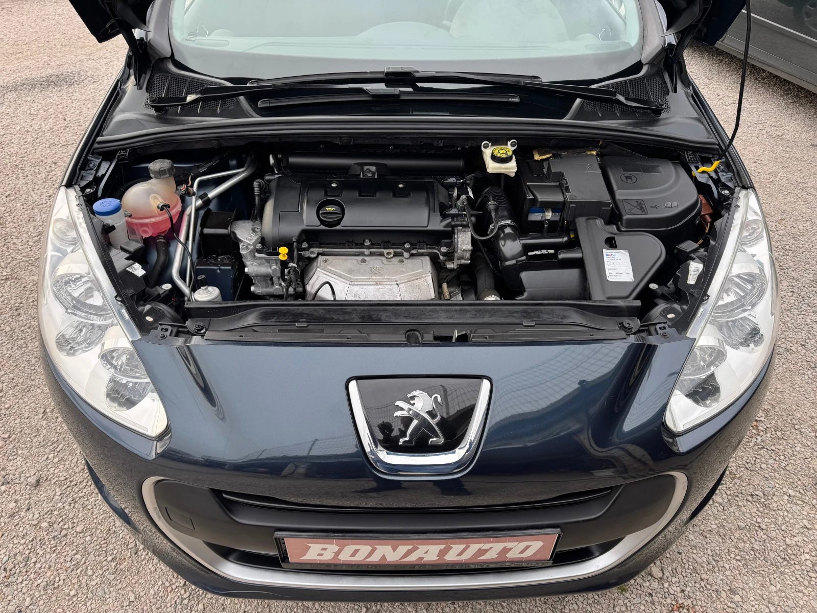 Peugeot 308 1.4i-98кс., снимка 6 - Автомобили и джипове - 53915603