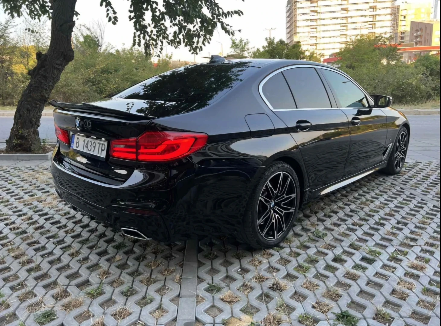 BMW 530 D, RWD, снимка 4 - Автомобили и джипове - 54035411