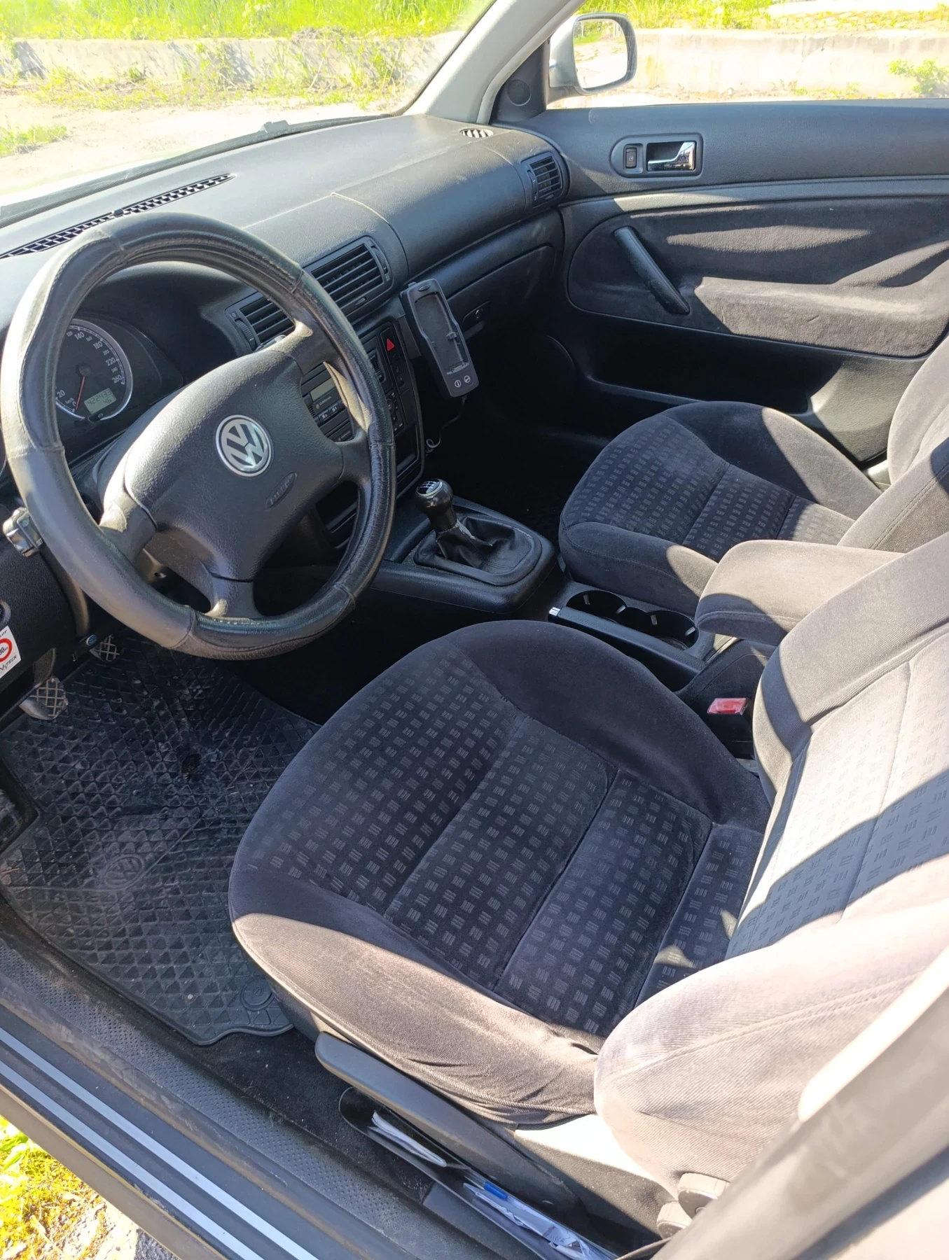 VW Passat, снимка 10 - Автомобили и джипове - 54427812