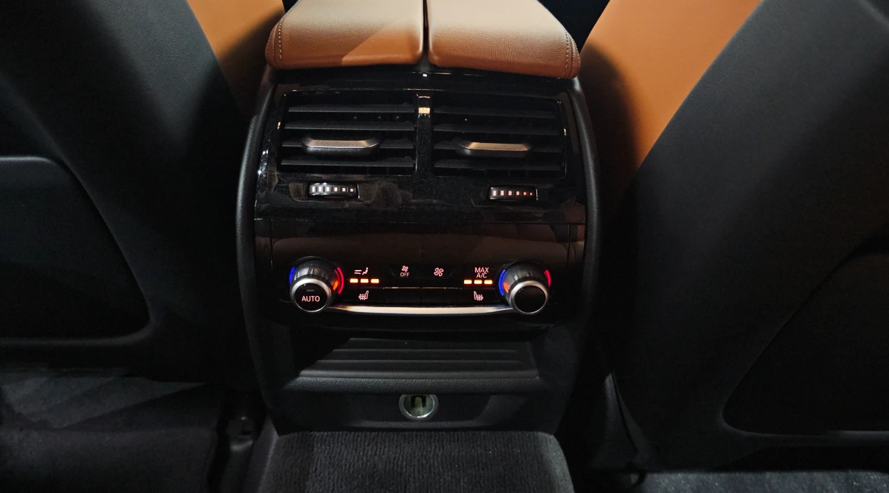 BMW M5 B&O | HEAD UP | COOLED&HEATED SEATS, снимка 16 - Автомобили и джипове - 54493207