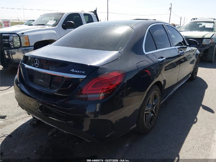 Mercedes-Benz C 300 4MATIC AMBIENT CARPLAY CAM ДИГИТАЛНО ТАБ BURMESTER, снимка 5 - Автомобили и джипове - 54681432