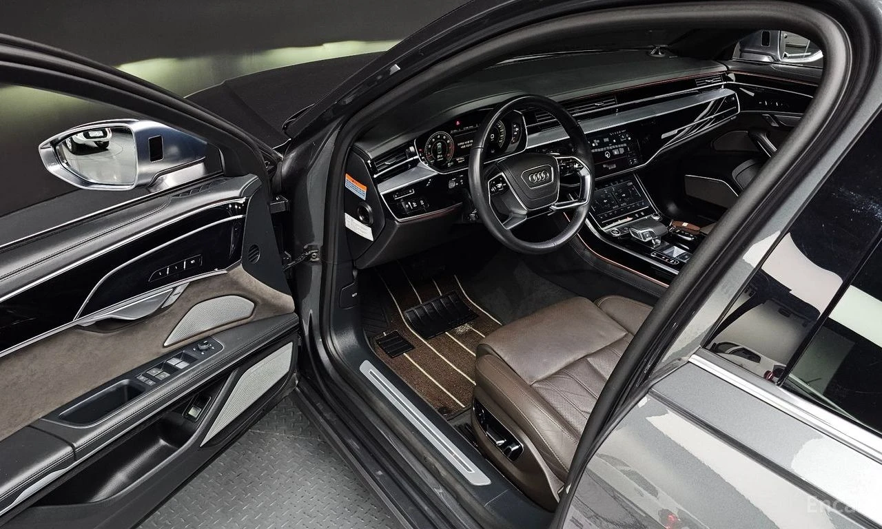 Audi A8 55TFSI* S* LINE* MATRIX* ОБДУХВАНЕ* МАСАЖ* 360КАМЕ, снимка 5 - Автомобили и джипове - 55133373