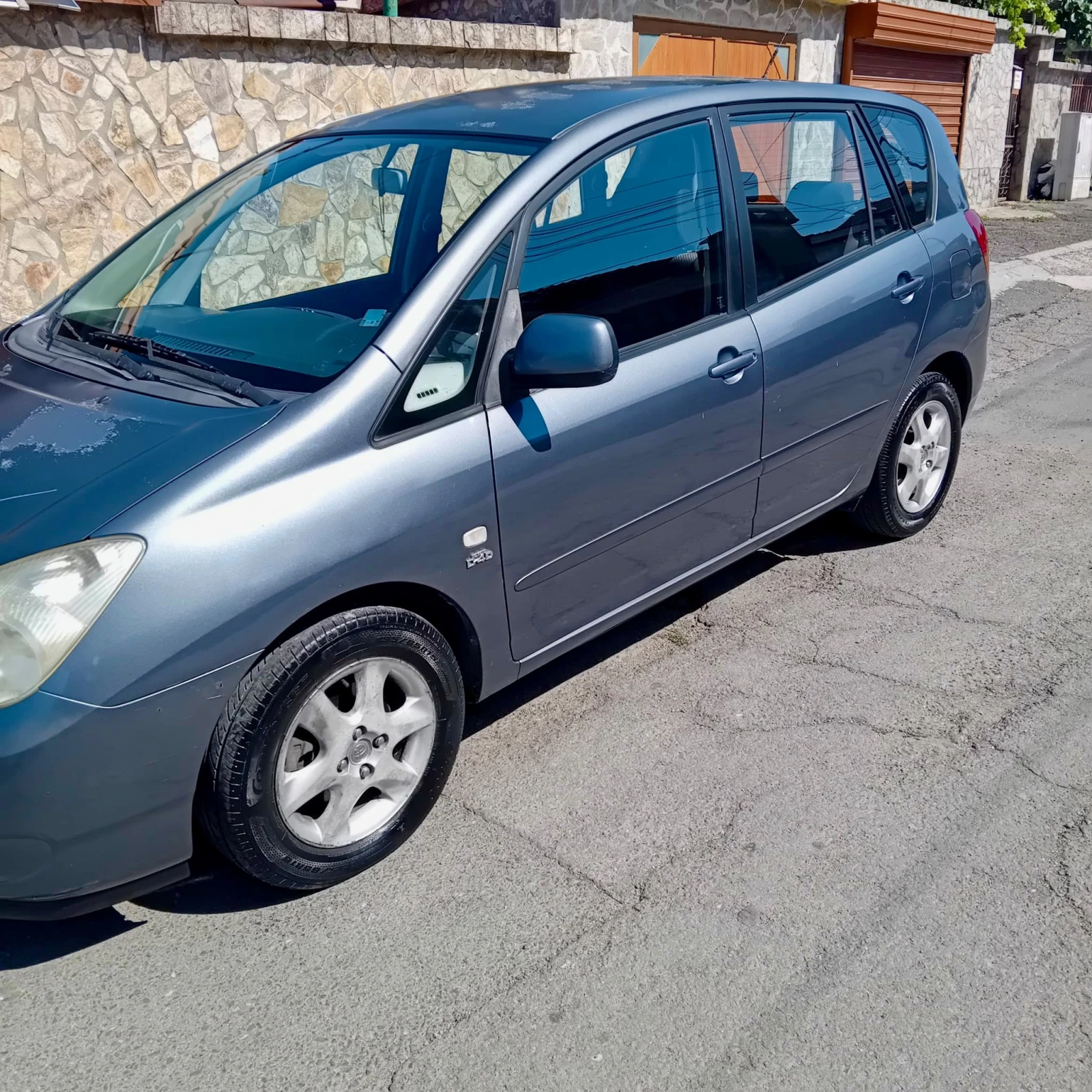 Toyota Corolla verso Verso 2.0D | Mobile.bg � ����������� 3
