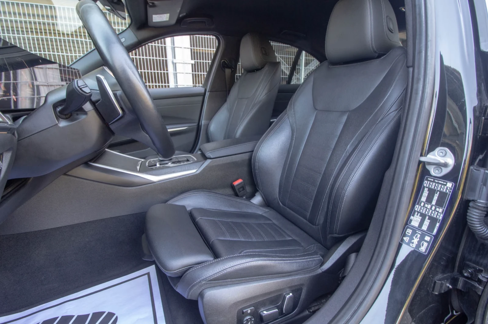 BMW 320 D* XDRIVE* M-SPORT* 360* HUD* H/K*  | Mobile.bg � ����������� 7