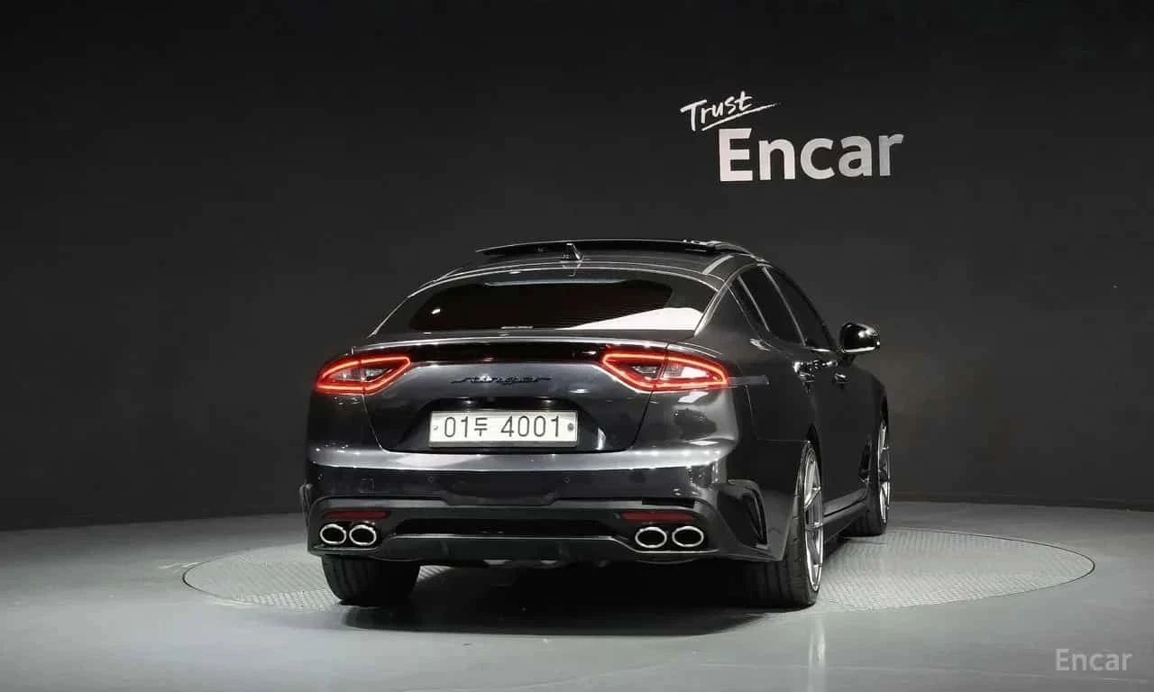 Kia Stinger, снимка 4 - Автомобили и джипове - 56726613