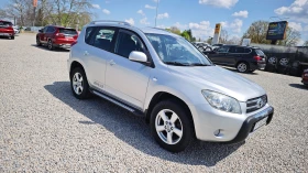 Toyota Rav4 РОЛБАР/СТЕПЕНКИ/РЕЙЛИНГ/8RAM/8ЯДР ANDROID/ОБСЛУЖЕН, снимка 7