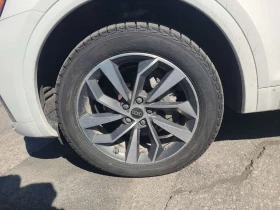 Audi Q5 PROGRESSIV/CARFAX/ДИСТРОНИК/+ ГУМИ/2 КЛЮЧА/ПАНО/, снимка 17