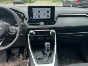Toyota Rav4 Hybrid XLE * 2 КЛЮЧА * ПАНОРАМА * CARFAX, снимка 8