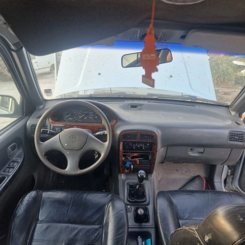 Kia Sportage, снимка 6 - Автомобили и джипове - 47643187