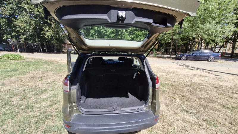 Ford Kuga Escape, снимка 5 - Автомобили и джипове - 52905178