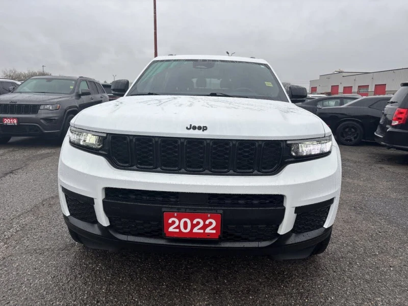 Jeep Grand cherokee L* Altitude* 4WD* АвтоКредит* (ЦЕНА ДО БГ), снимка 2 - Автомобили и джипове - 52630404