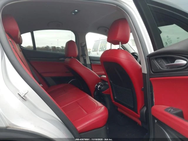 Alfa Romeo Stelvio AWD 280кс * Възможност за Лизинг* , снимка 9 - Автомобили и джипове - 52673069