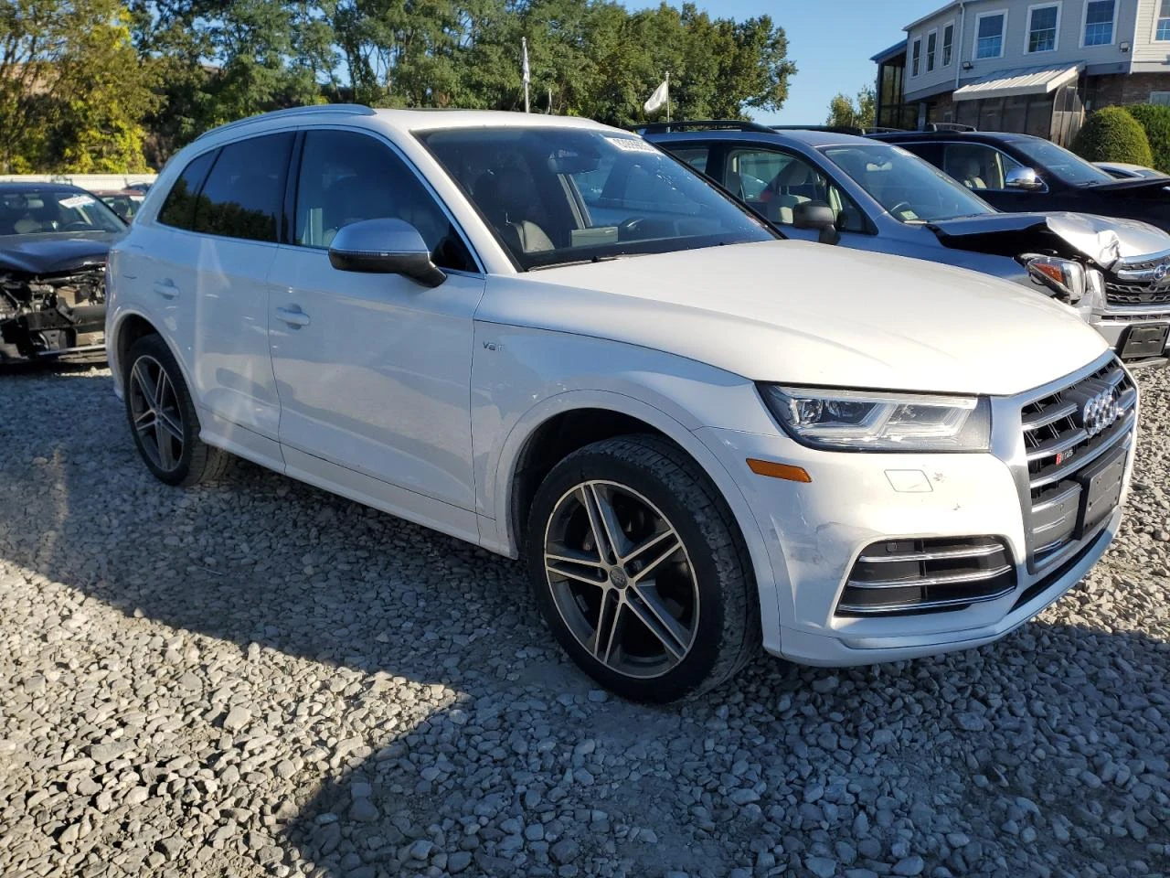 Audi SQ5 PREMIUM PLUS * * CARFAX * * АВТО КРЕДИТ * *  - изображение 3