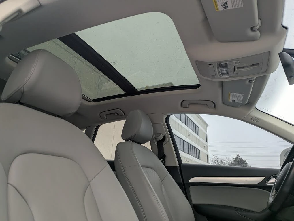 Audi Q3 * S-Line* * HeadUp* A���������* (���� �� ��) | Mobile.bg � ����������� 15