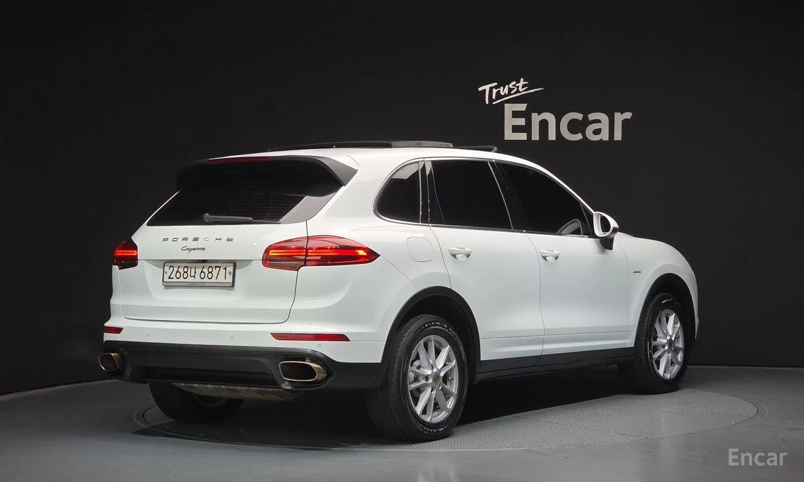 Porsche Cayenne, снимка 2 - Автомобили и джипове - 53736313