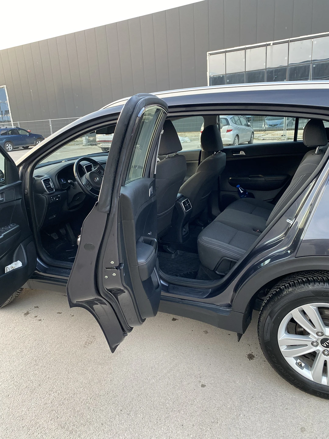 Kia Sportage, снимка 13 - Автомобили и джипове - 53747261