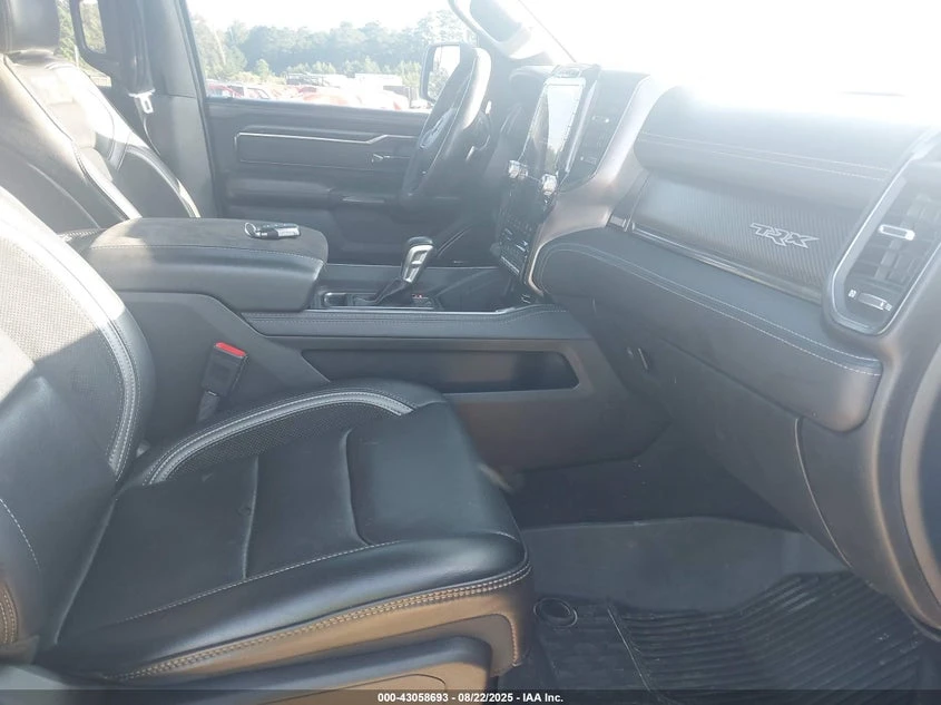 Dodge RAM 1500 6.2L V-8 SUPERCHARGER, 702HP 4X4 Drive | Mobile.bg � ����������� 5