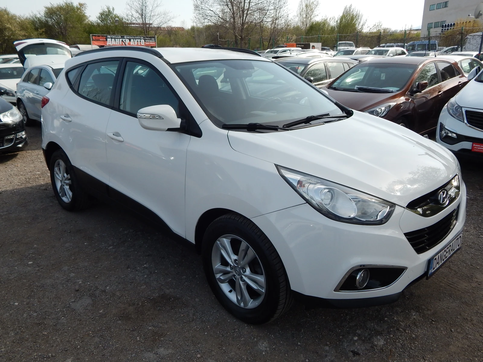 Hyundai IX35 1.7CRDI, снимка 3 - Автомобили и джипове - 54194053