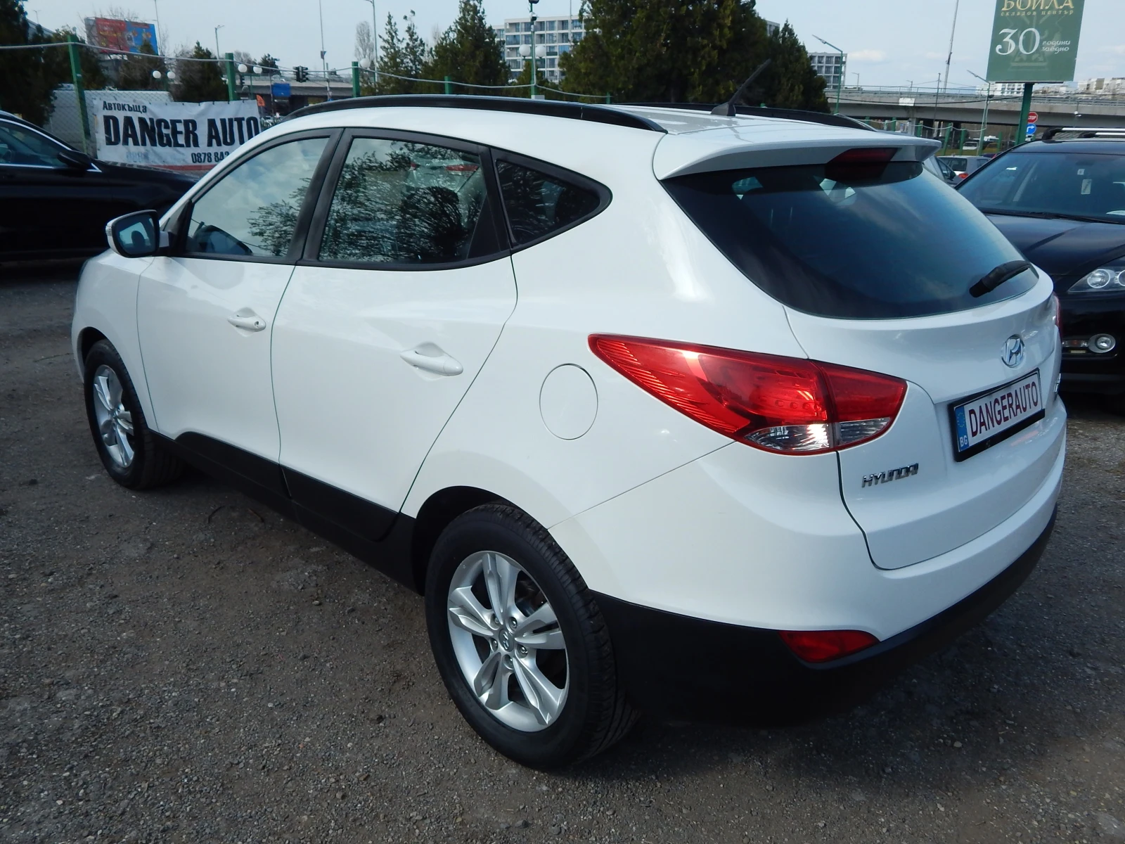 Hyundai IX35 1.7CRDI, снимка 6 - Автомобили и джипове - 54194053