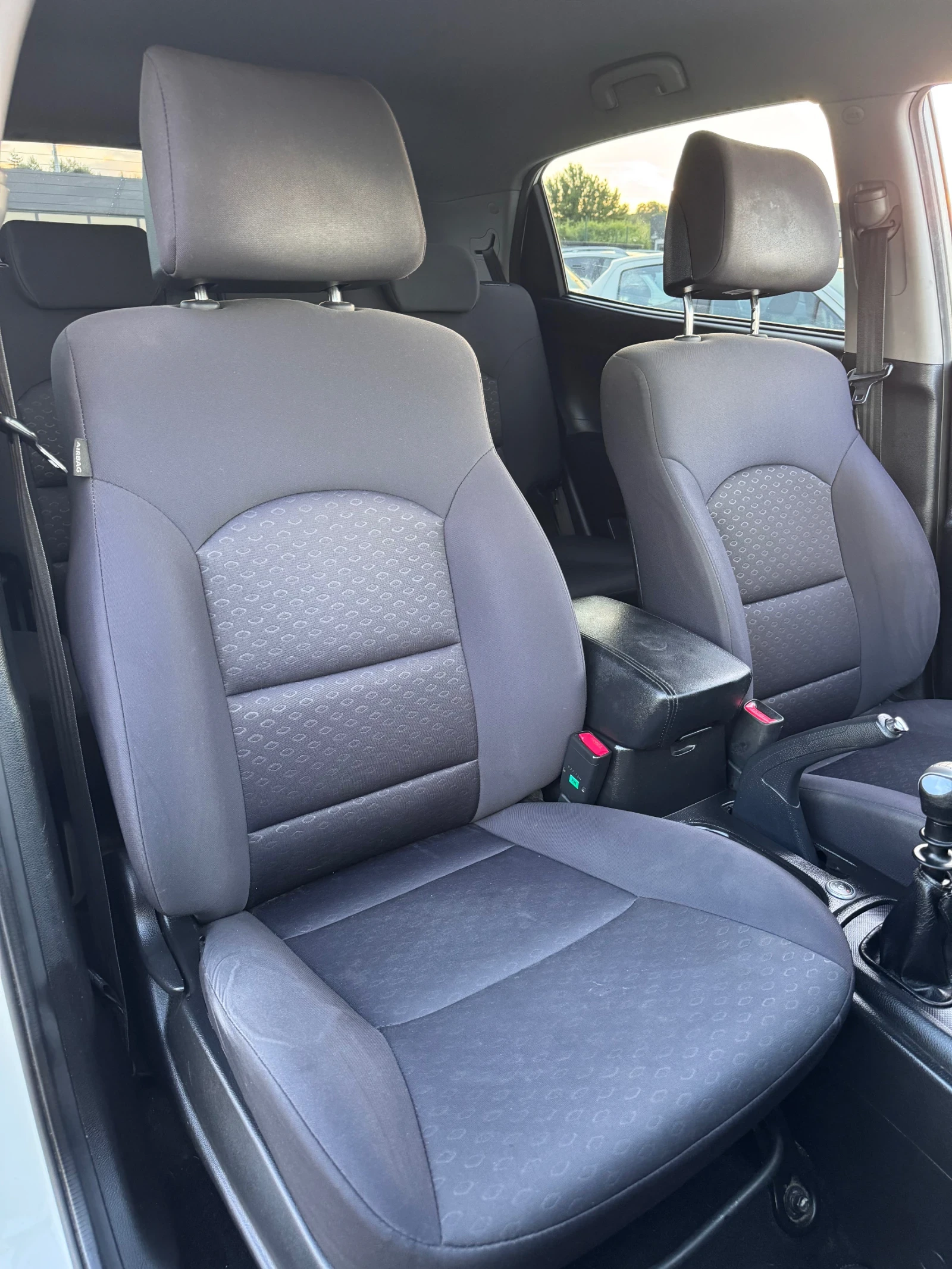 SsangYong Korando Заводски газов инжекцион, снимка 11 - Автомобили и джипове - 54963749