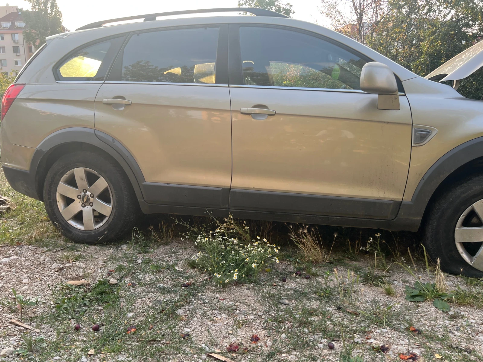 Chevrolet Captiva, снимка 4 - Автомобили и джипове - 55436649