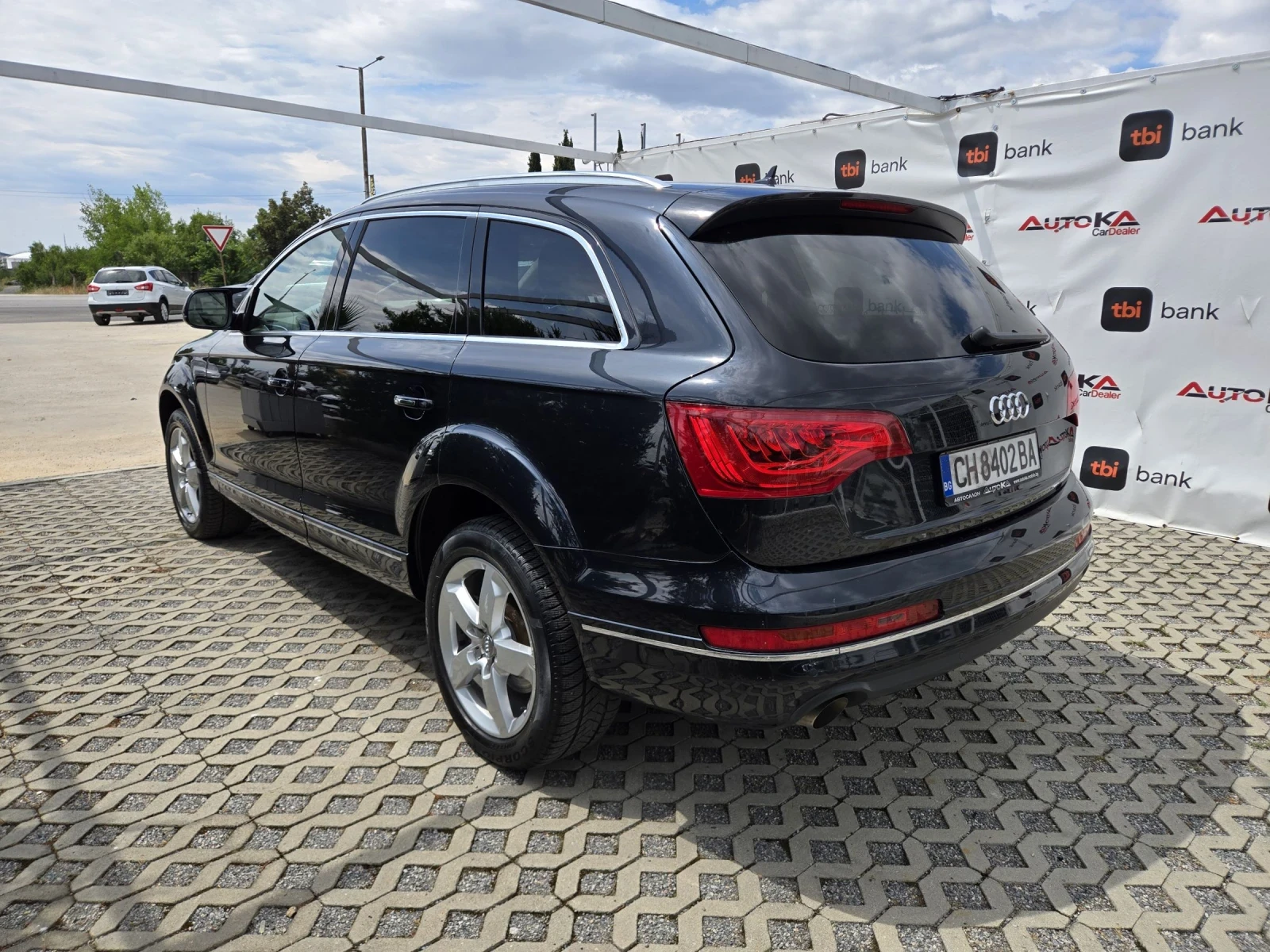 Audi Q7 3.0TDI-245кс= 7МЕСТА= ДИСТРОНИК= FACE= ПАНО= ПОДГР, снимка 5 - Автомобили и джипове - 55792358