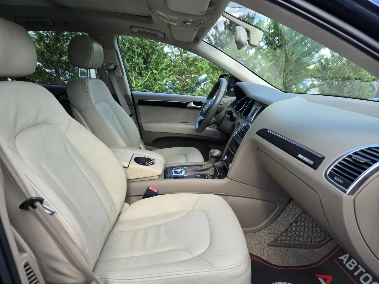 Audi Q7 3.0TDI-245кс= 7МЕСТА= ДИСТРОНИК= FACE= ПАНО= ПОДГР, снимка 15 - Автомобили и джипове - 55792358