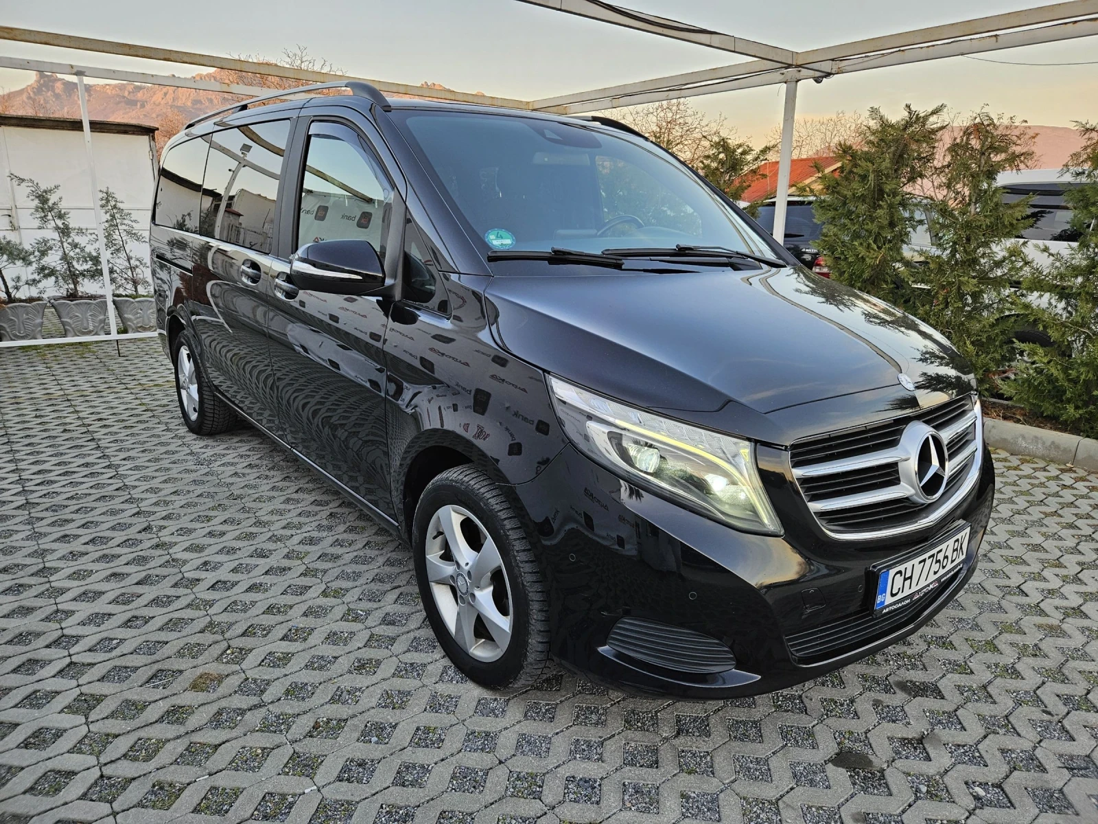 Mercedes-Benz V 220 2.2CDI-163кс= ДЪЛГА БАЗА= НАВИ= КАМЕРА= LED= ПОДГР - изображение 2