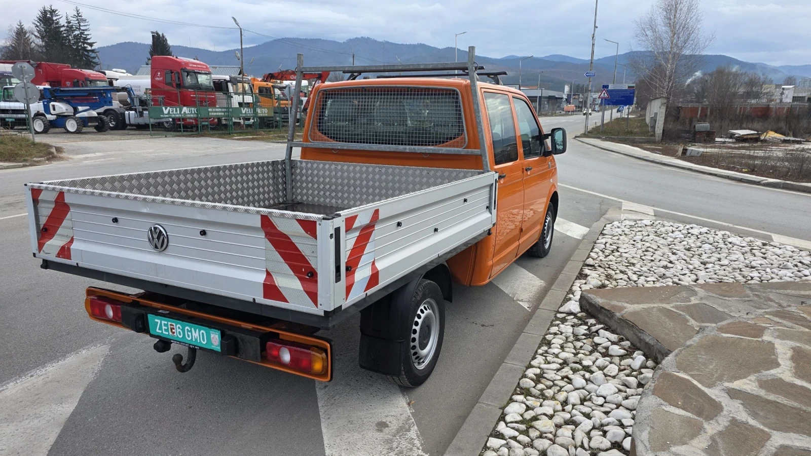 VW Transporter 2.0 TDI Климатик - изображение 4