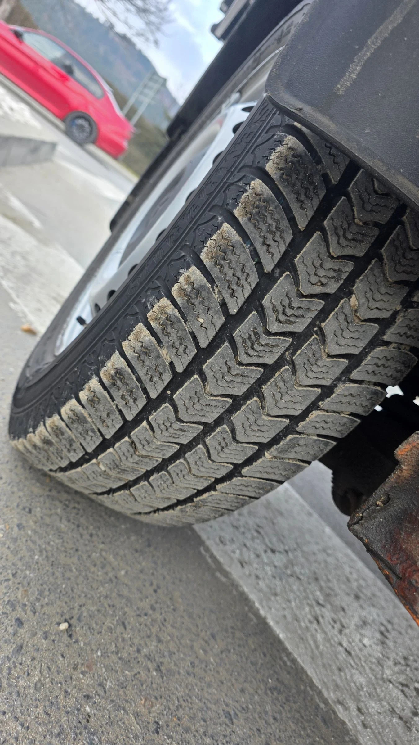 VW Transporter 2.0 TDI Климатик - изображение 8