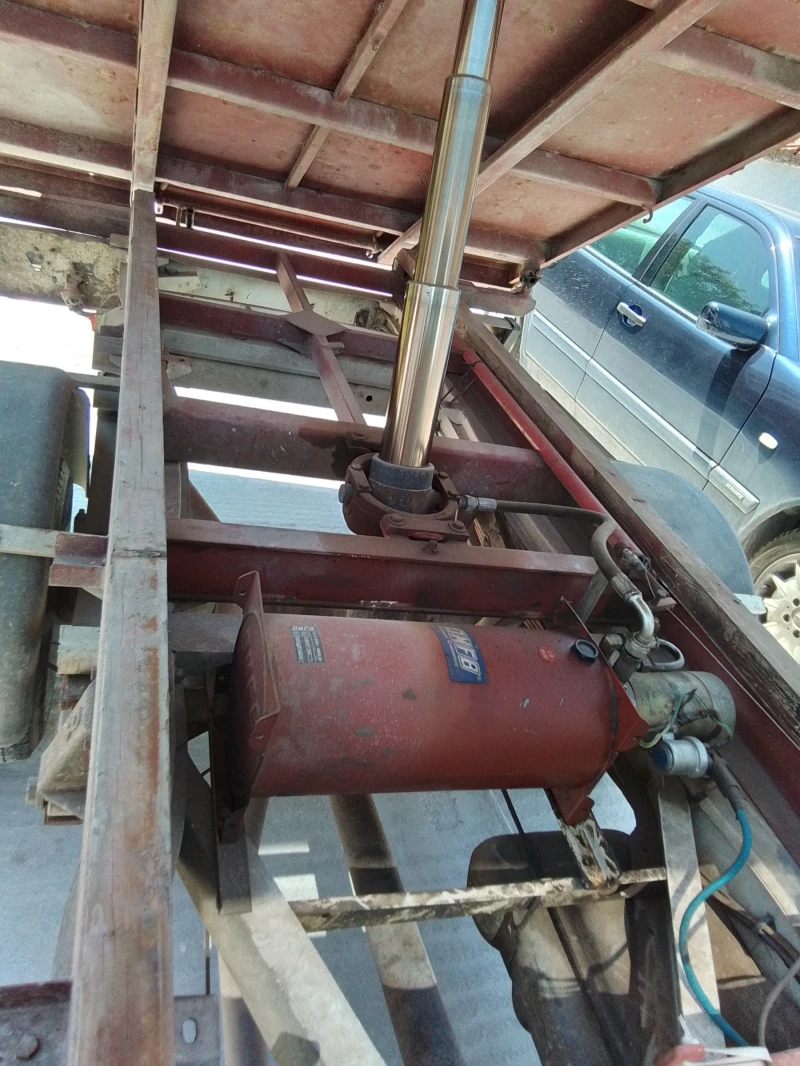 Ford Transit, снимка 4 - Камиони - 52429459