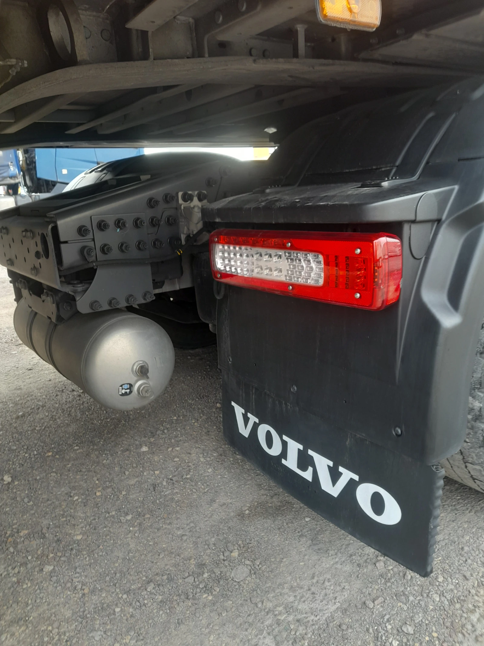 Volvo Fh I - SAVE | Mobile.bg   13